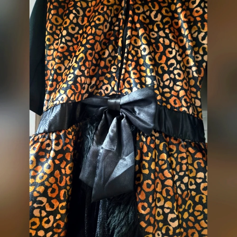 Leopard Dress Halloween Costume for Girls Dress and Tail XL (14-16) - Picture 3 of 6